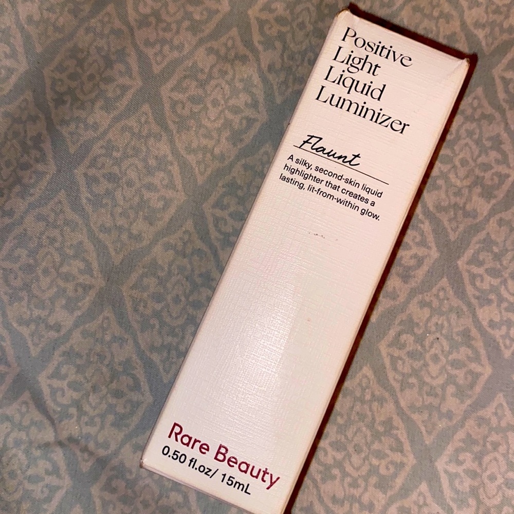 Rare Beauty Highlighter